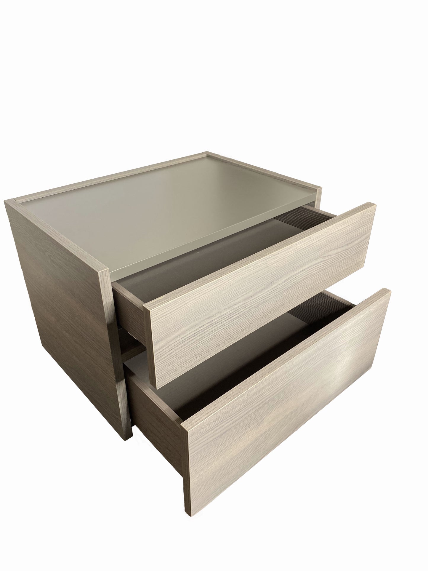 REPLAY Night Stand